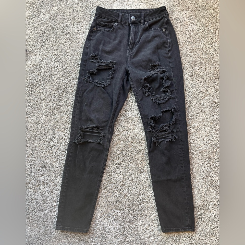American Eagle Women’s Black Ripped Distressed Jeans Size 00 Regular